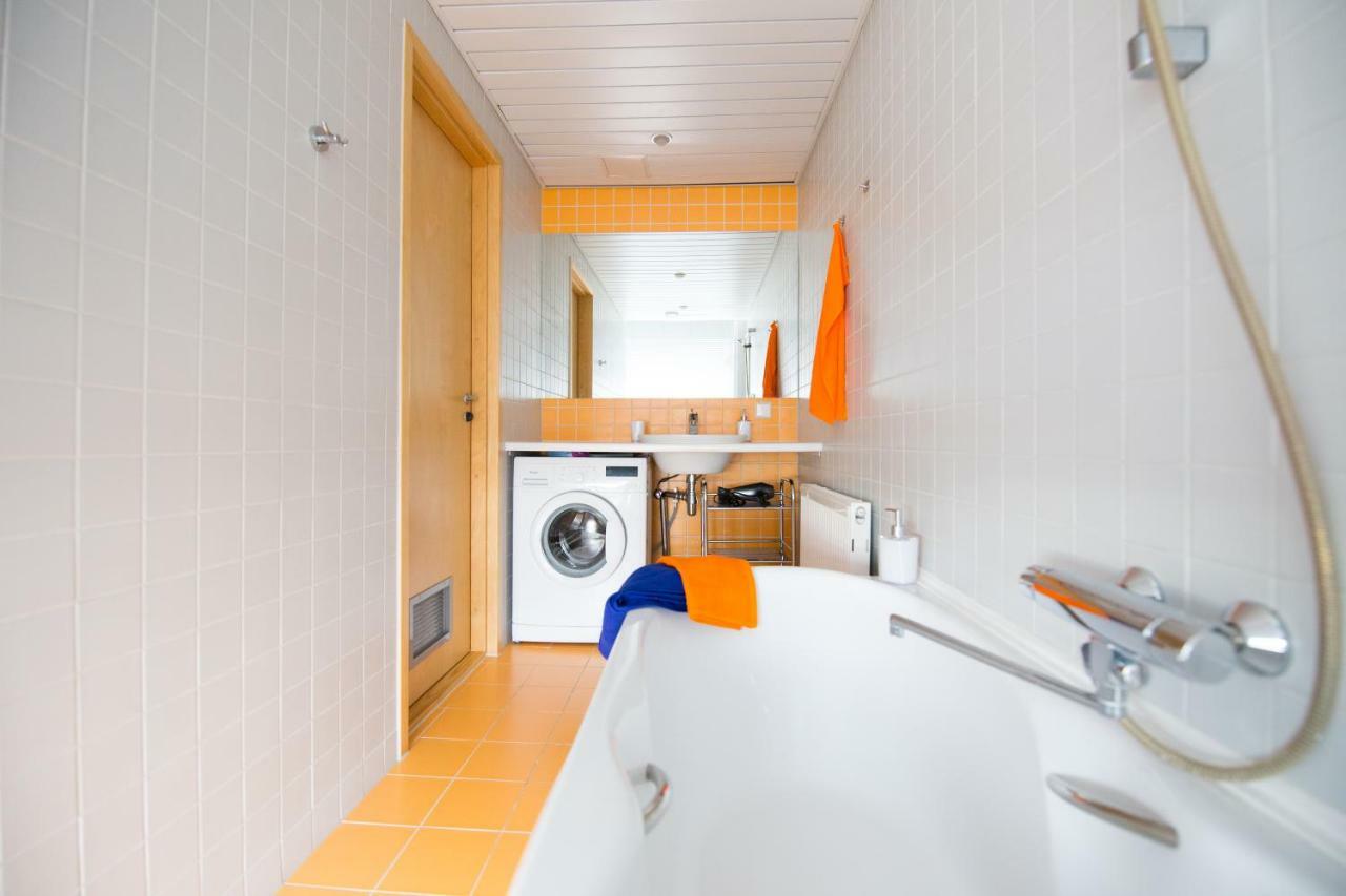 City Center Apartment Aida Пярну Екстериор снимка